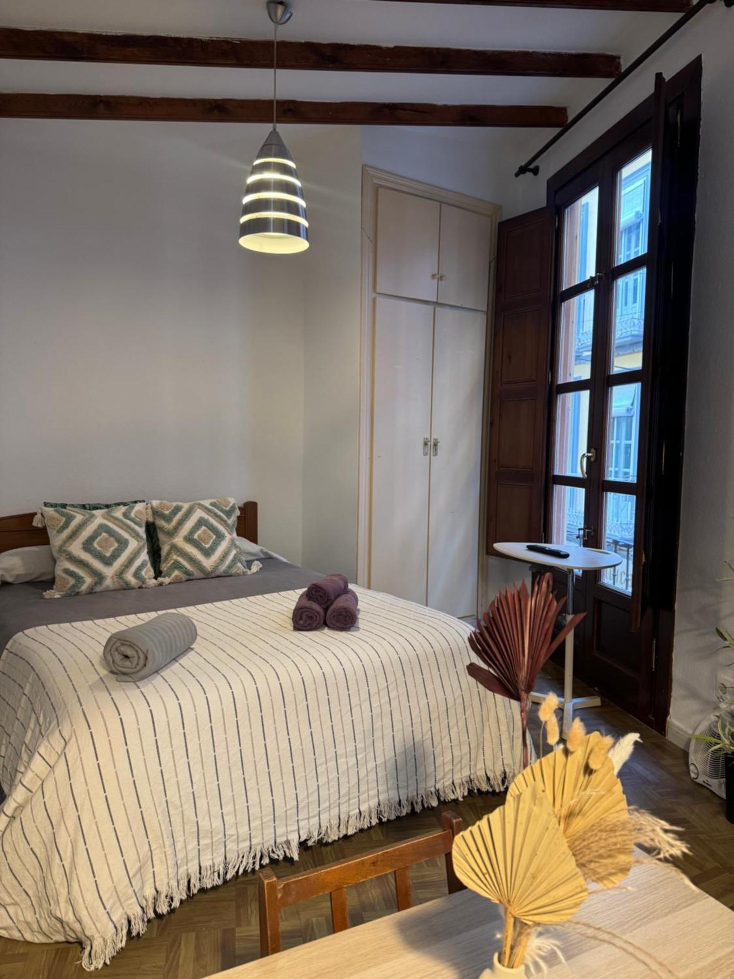 Cozy Studio Close To The Cathedral Granada Buitenkant foto